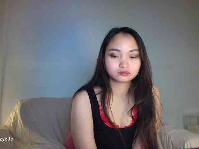 RozyElle webcam