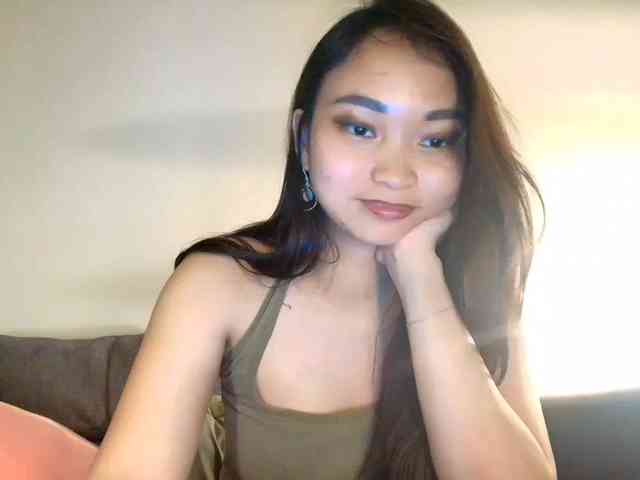 RozyElle webcam