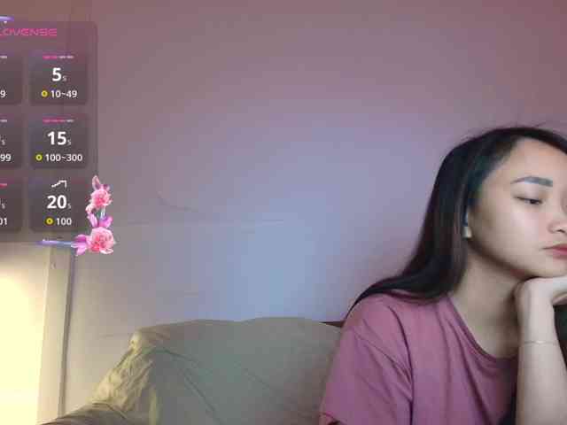 RozyElle webcam