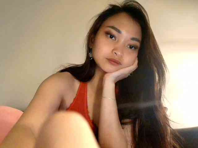 RozyElle webcam