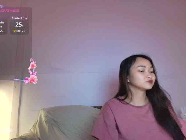 RozyElle webcam