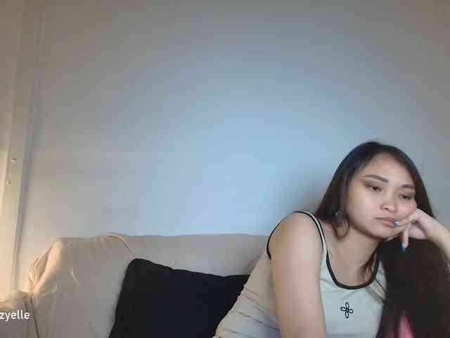 RozyElle webcam