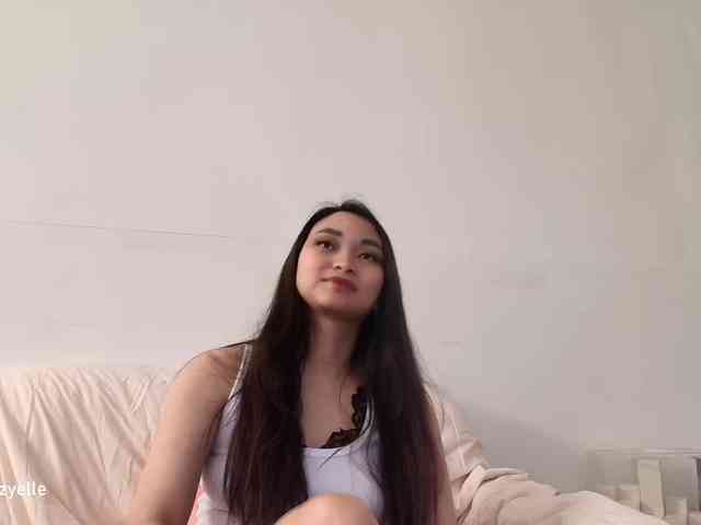 RozyElle webcam