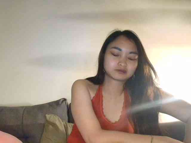 RozyElle webcam