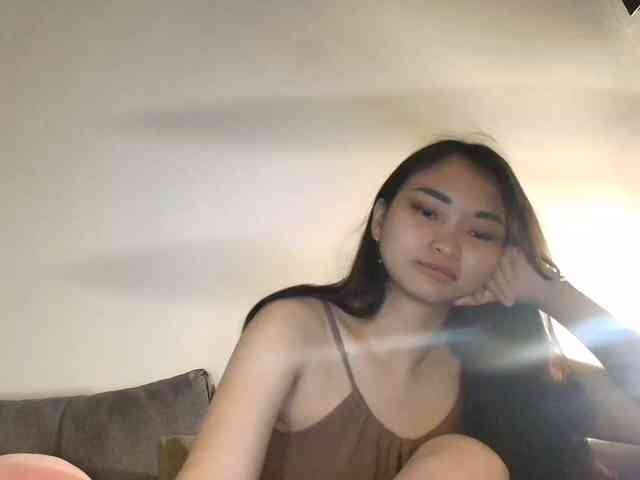 RozyElle webcam