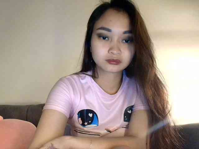 RozyElle webcam