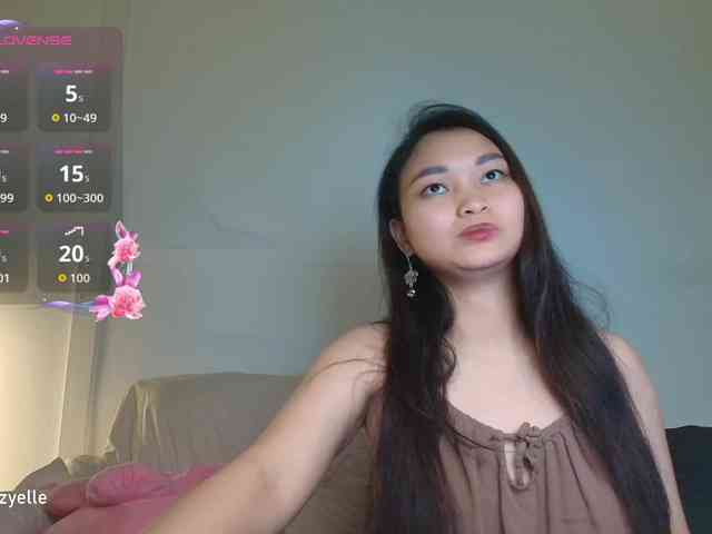 RozyElle webcam
