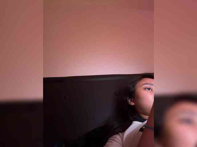 RozyElle webcam