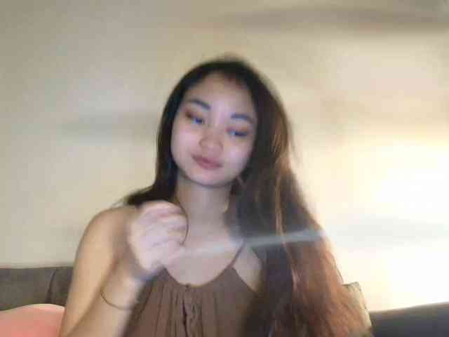 RozyElle webcam