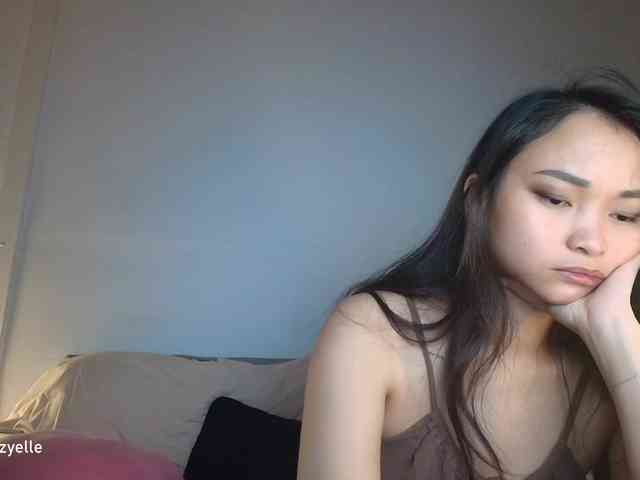 RozyElle webcam