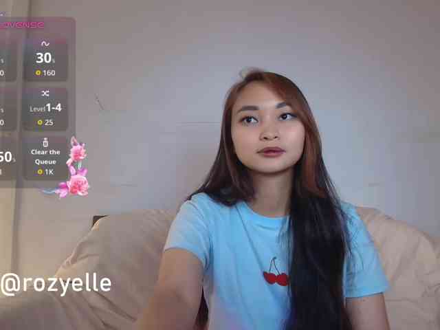 RozyElle webcam