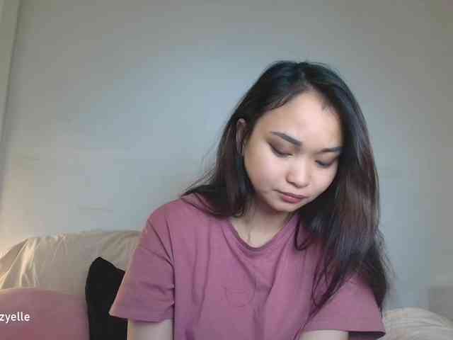 RozyElle webcam