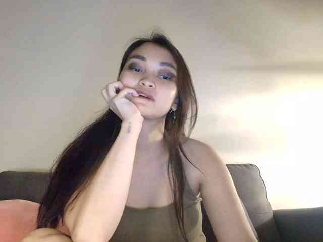 RozyElle webcam