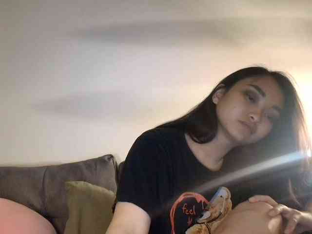 RozyElle webcam