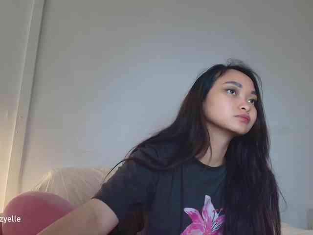 RozyElle webcam