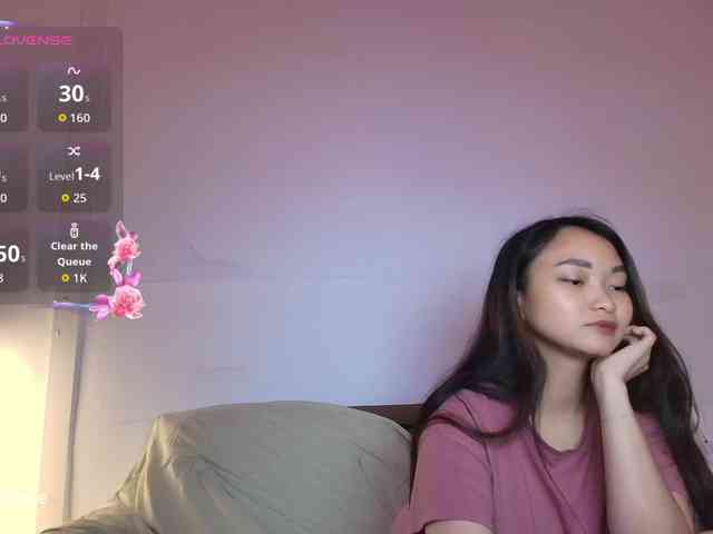RozyElle webcam