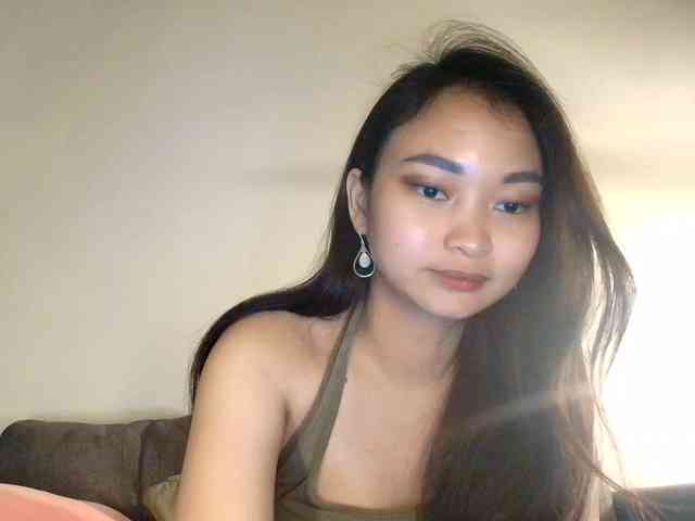 RozyElle webcam
