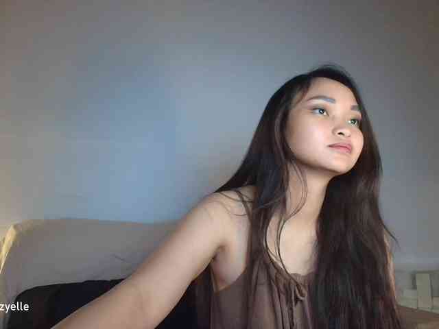 RozyElle webcam