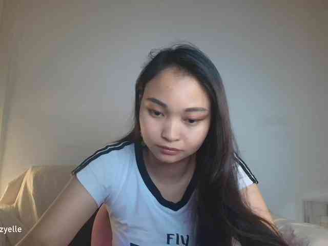 RozyElle webcam