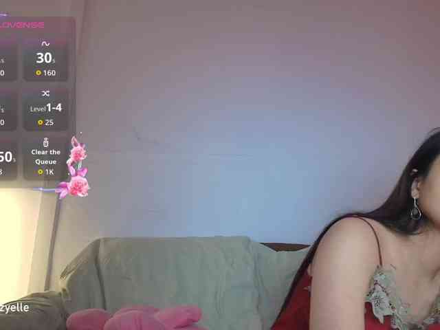 RozyElle webcam
