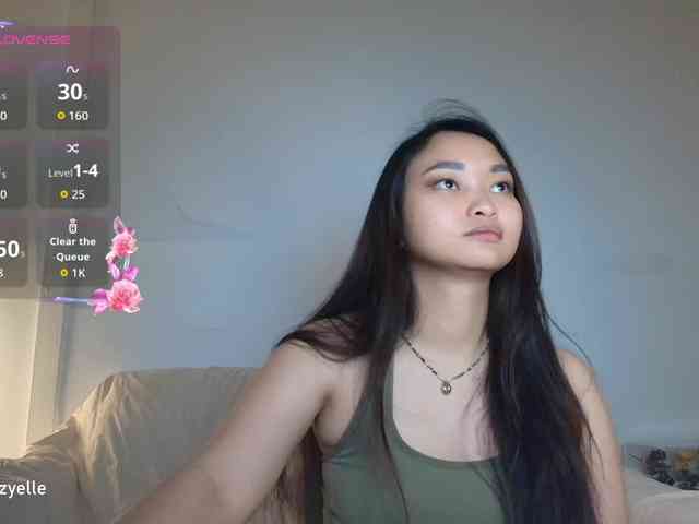 RozyElle webcam