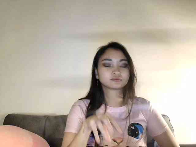 RozyElle webcam