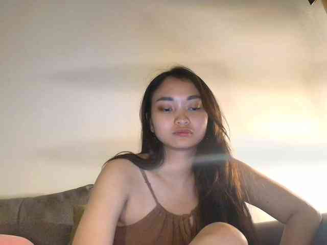 RozyElle webcam