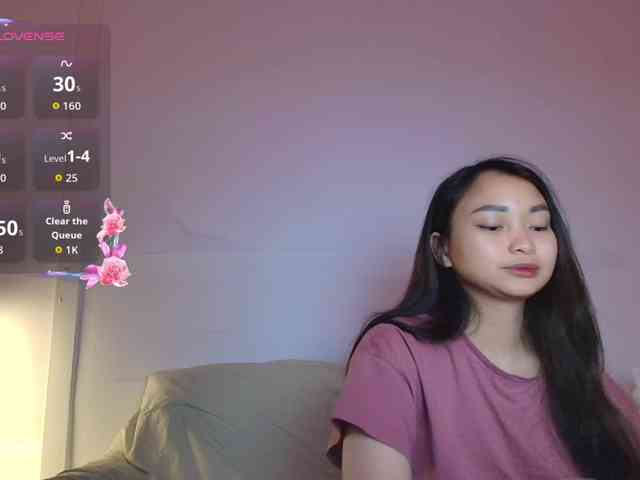 RozyElle webcam