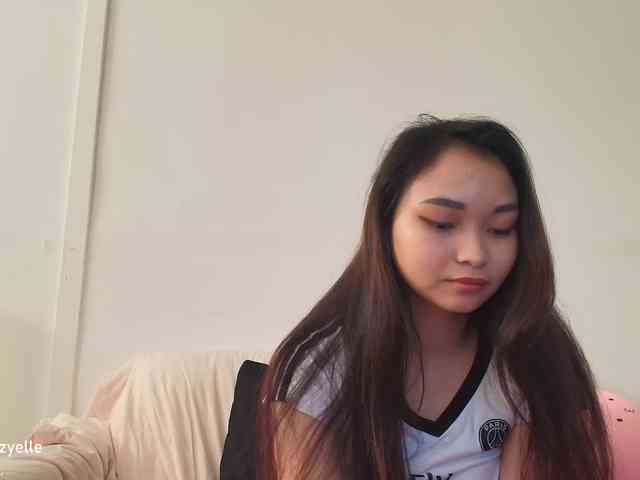 RozyElle webcam