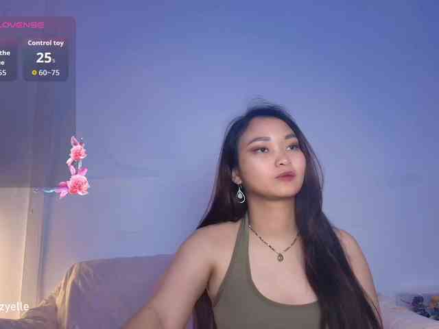 RozyElle webcam