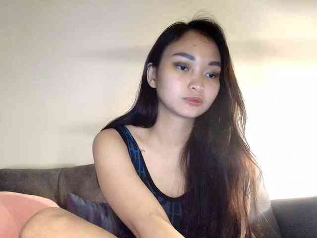 RozyElle webcam