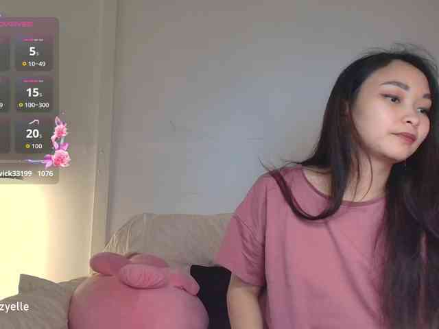 RozyElle webcam