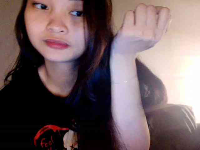 RozyElle webcam