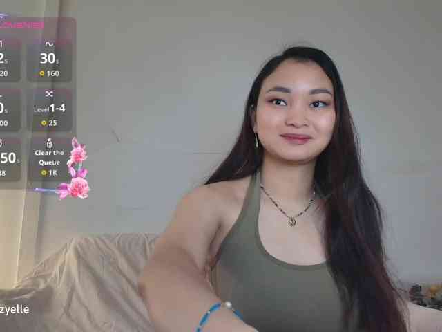 RozyElle webcam