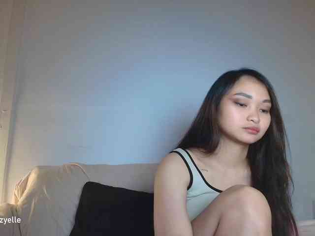 RozyElle webcam