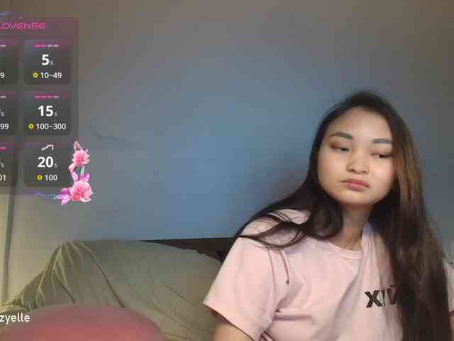 RozyElle webcam
