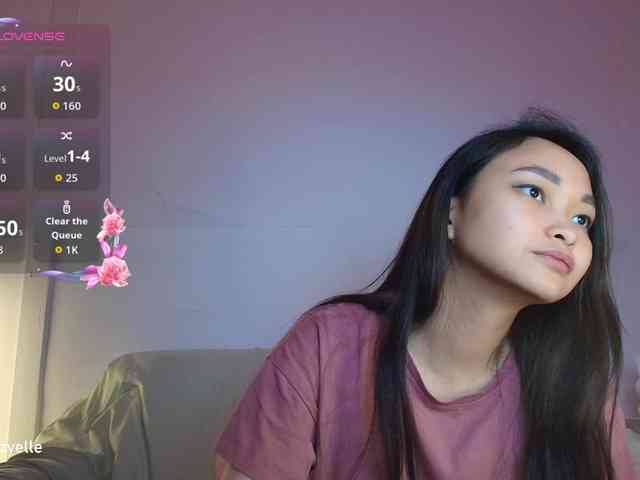 RozyElle webcam