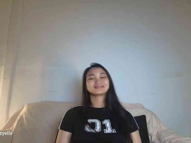 RozyElle webcam
