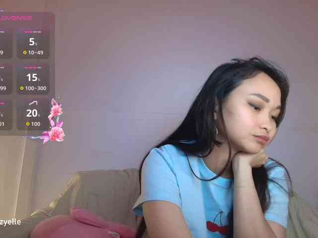 RozyElle webcam