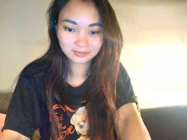 RozyElle webcam