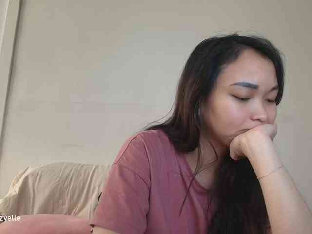 RozyElle webcam