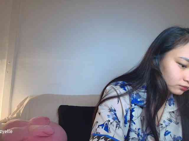 RozyElle webcam