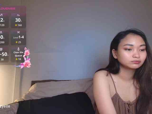 RozyElle webcam