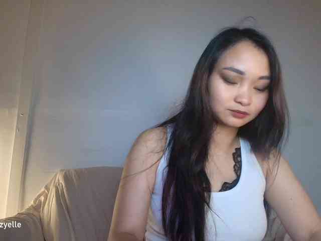 RozyElle webcam