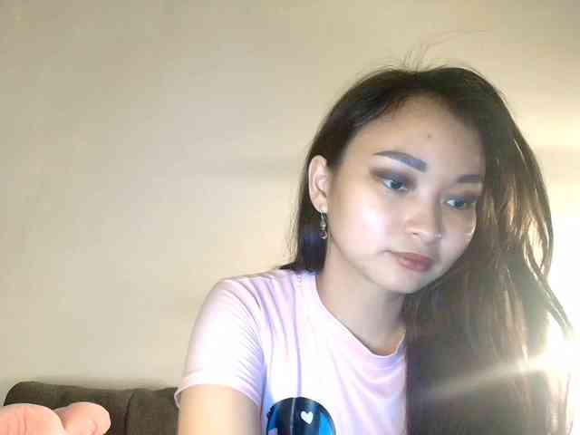 RozyElle webcam