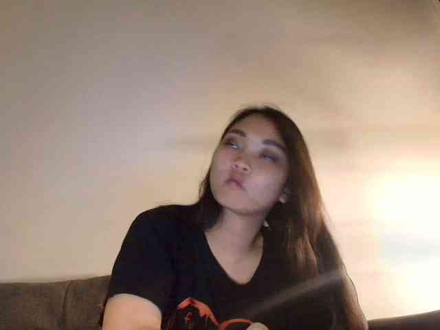 RozyElle webcam