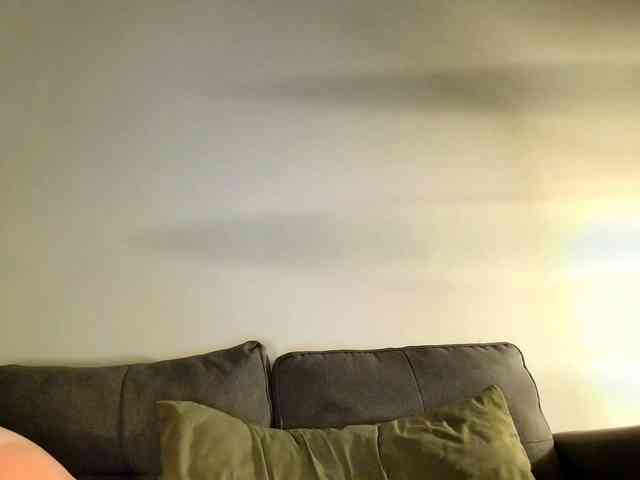 RozyElle webcam