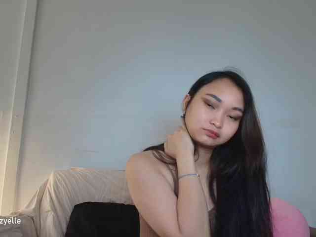 RozyElle webcam