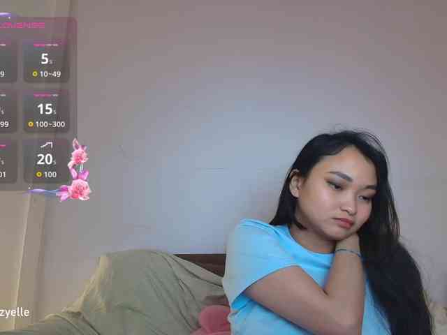 RozyElle webcam