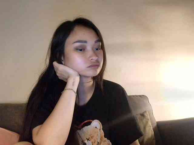 RozyElle webcam